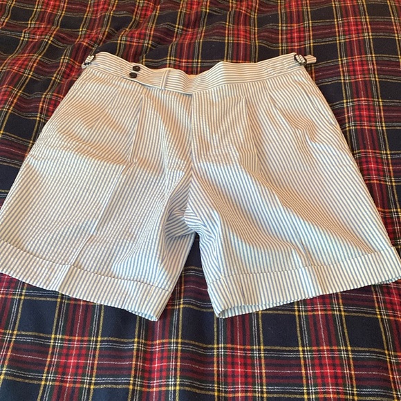 Spier & Mackay high rise shorts in real seersucker - Picture 2 of 4